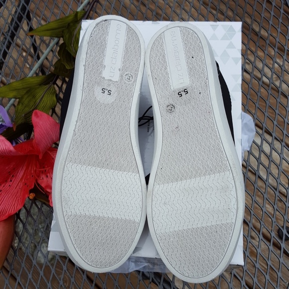 💥$💥 NEW Women's Liz Claiborne black shoes sz 5.5 - Picture 6 of 8